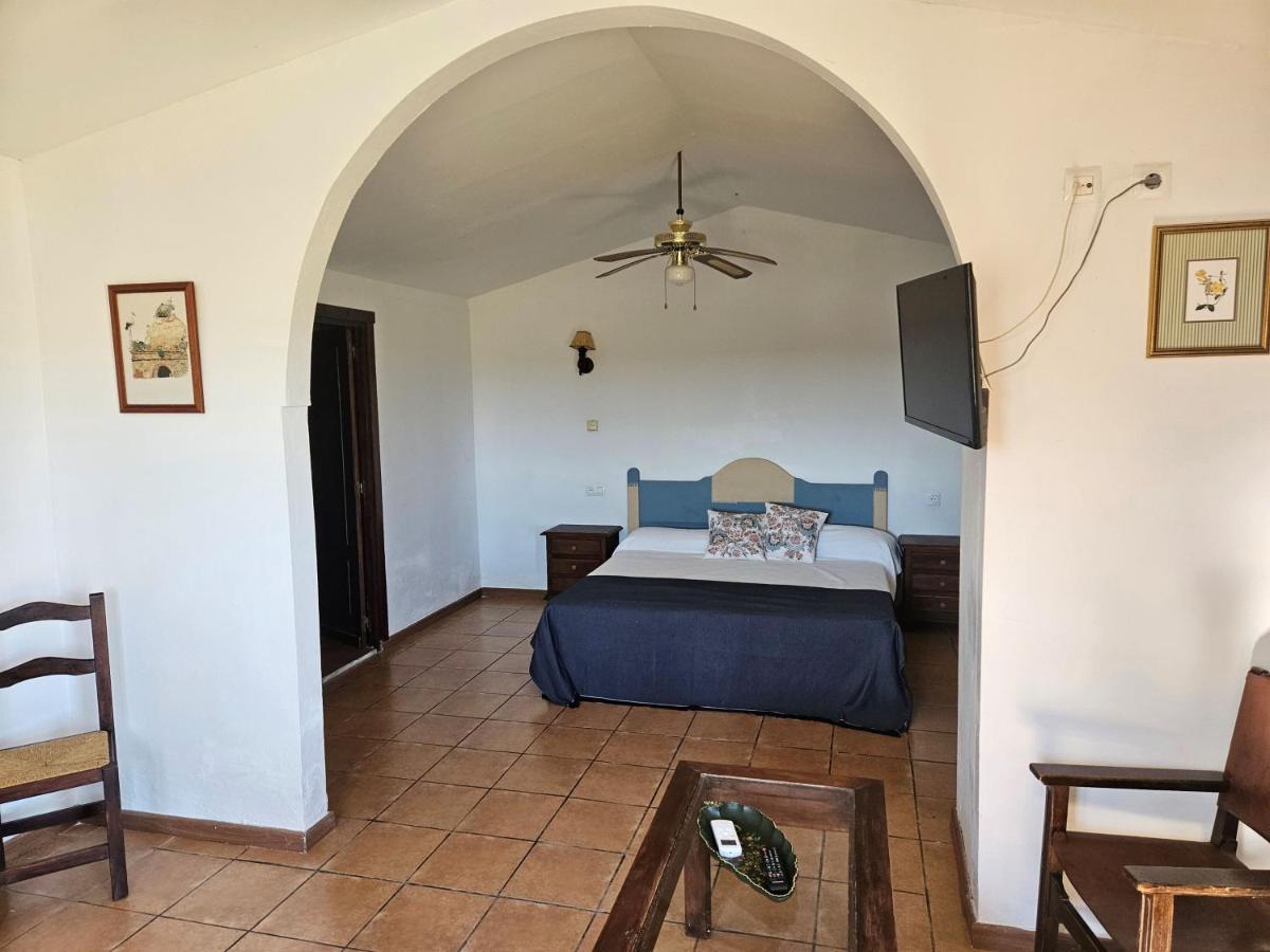 Hotel Rural Portilla De Monfraguee Toril  Εξωτερικό φωτογραφία